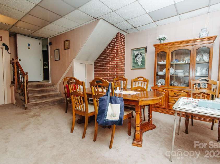 773 Peppers Creek Road, Marion, NC 28752.  MLS# CAR4260687, YatesRealty ID 16005. 