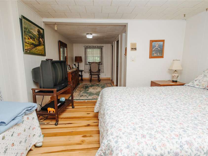 773 Peppers Creek Road, Marion, NC 28752.  MLS# CAR4260687, YatesRealty ID 16005. 