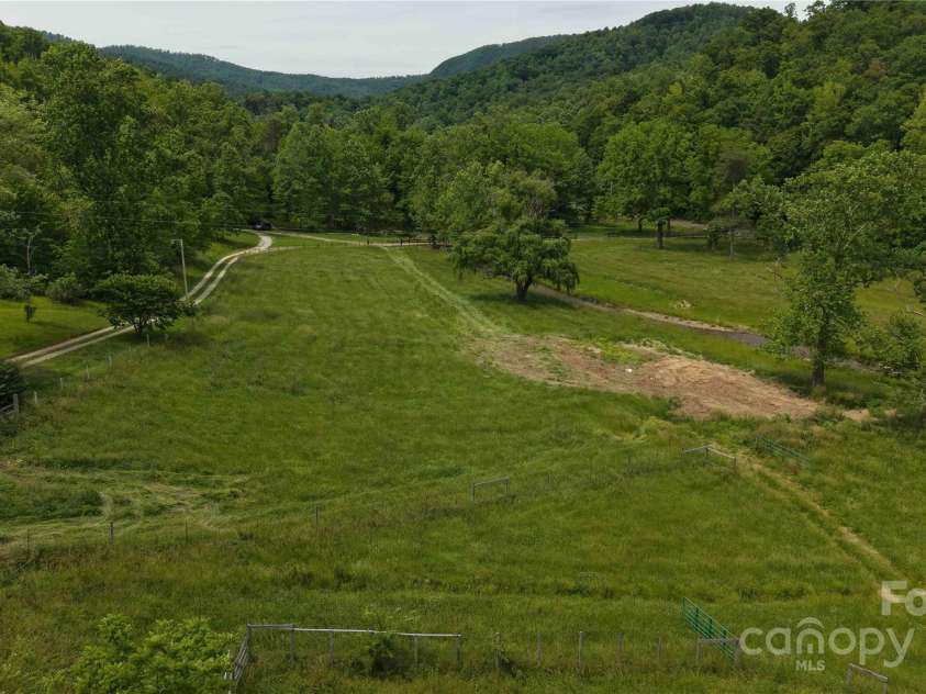 773 Peppers Creek Road, Marion, NC 28752.  MLS# CAR4260687, YatesRealty ID 16005. 