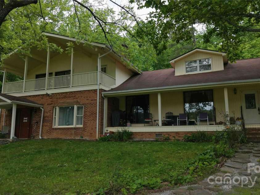 773 Peppers Creek Road, Marion, NC 28752.  MLS# CAR4260687, YatesRealty ID 16005. 