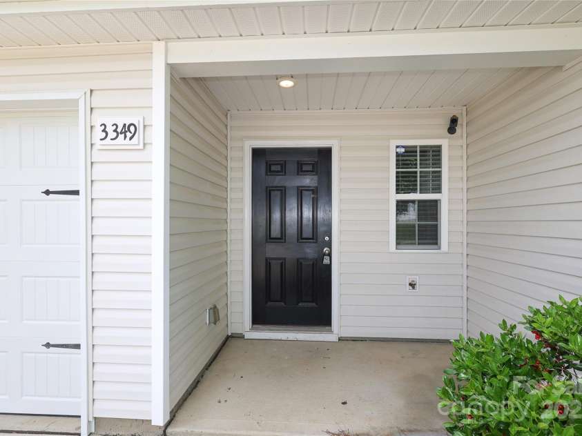 3349 Ellingford Road, Charlotte, NC 28214.  MLS# CAR4264891, YatesRealty ID 16008. 