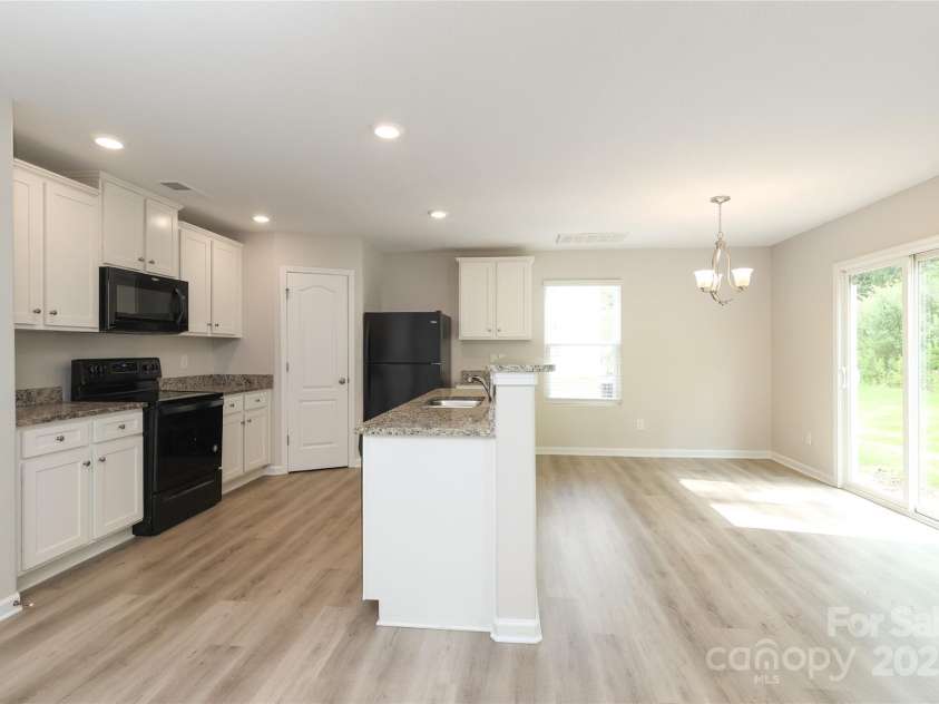 3349 Ellingford Road, Charlotte, NC 28214.  MLS# CAR4264891, YatesRealty ID 16008. 