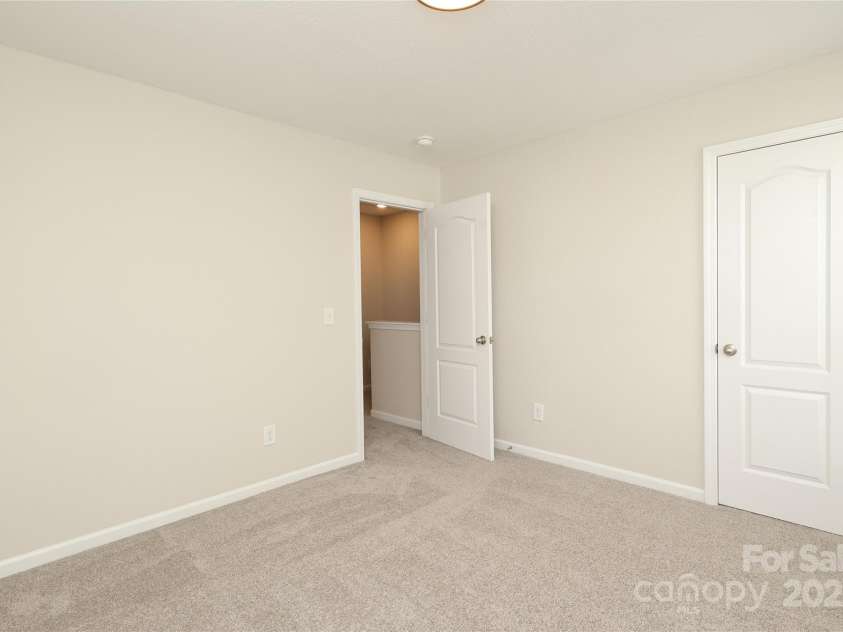 3349 Ellingford Road, Charlotte, NC 28214.  MLS# CAR4264891, YatesRealty ID 16008. 