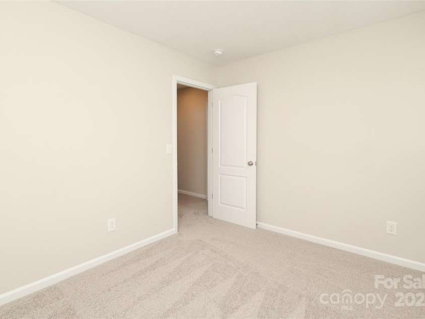 3349 Ellingford Road, Charlotte, NC 28214.  MLS# CAR4264891, YatesRealty ID 16008. 