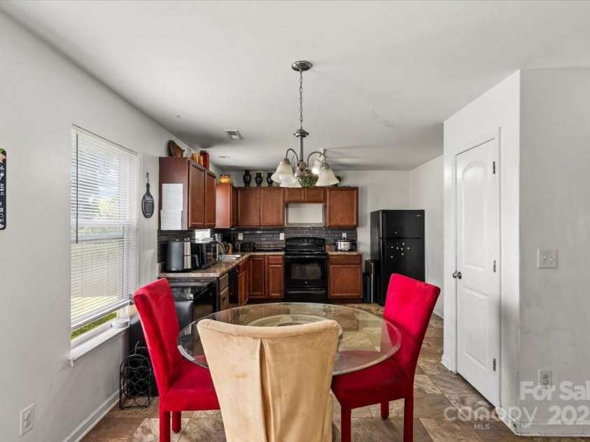 9612 Old Dowd Road, Charlotte, NC 28214.  MLS# CAR4264200, YatesRealty ID 16009. 
