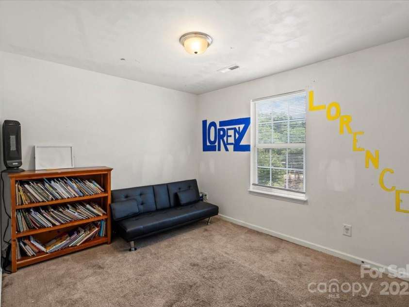 9612 Old Dowd Road, Charlotte, NC 28214.  MLS# CAR4264200, YatesRealty ID 16009. 
