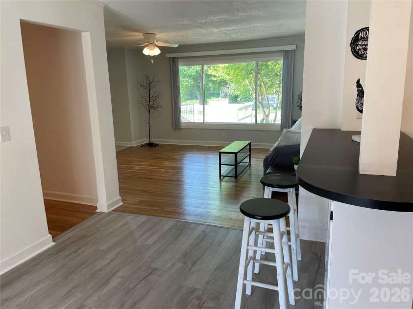 1748 Old West Lane, Gastonia, NC 28052.  MLS# CAR4372111, YatesRealty ID 16010. 