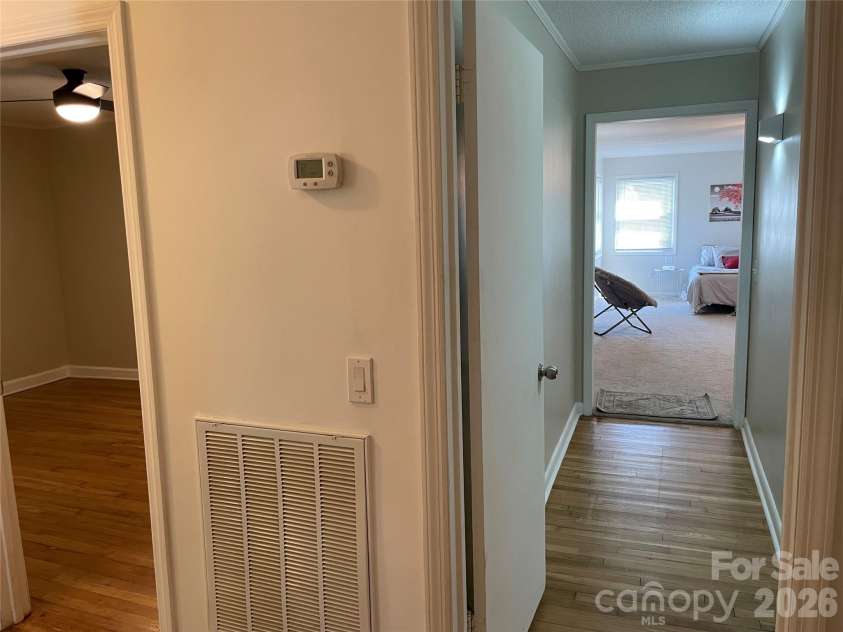1748 Old West Lane, Gastonia, NC 28052.  MLS# CAR4372111, YatesRealty ID 16010. 