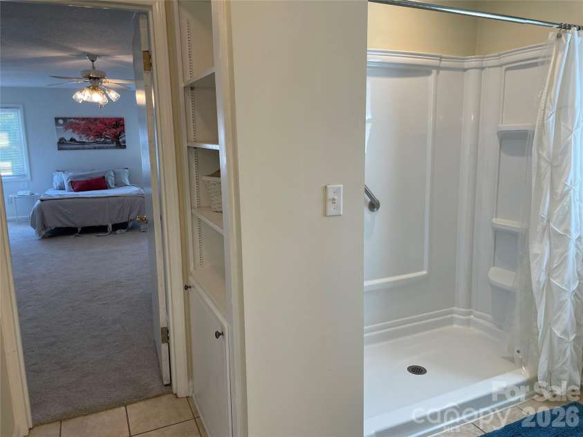1748 Old West Lane, Gastonia, NC 28052.  MLS# CAR4372111, YatesRealty ID 16010. 