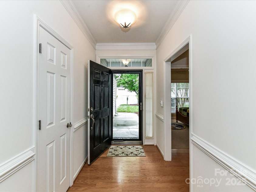 147 Wren Hill Drive, Mooresville, NC 28115.  MLS# CAR4265313, YatesRealty ID 16011. 