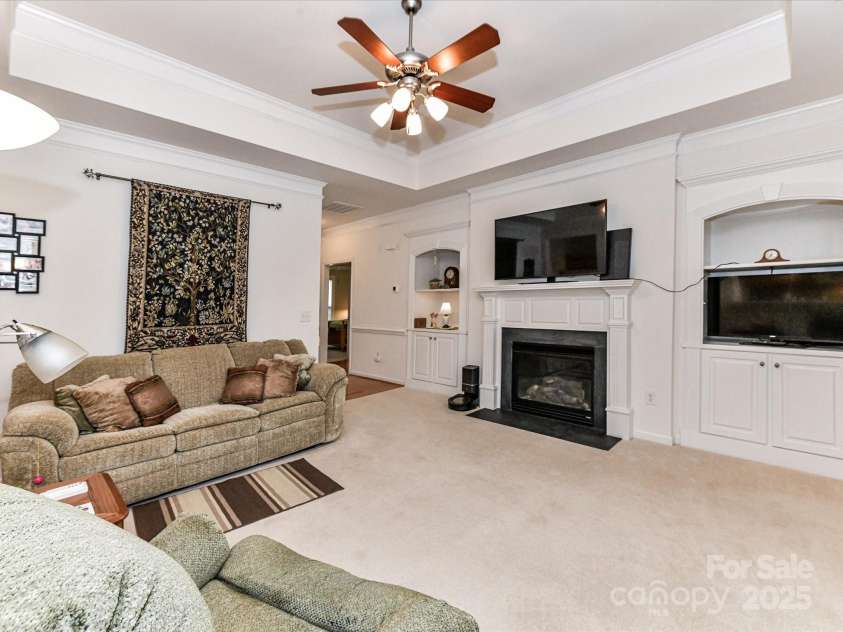 147 Wren Hill Drive, Mooresville, NC 28115.  MLS# CAR4265313, YatesRealty ID 16011. 