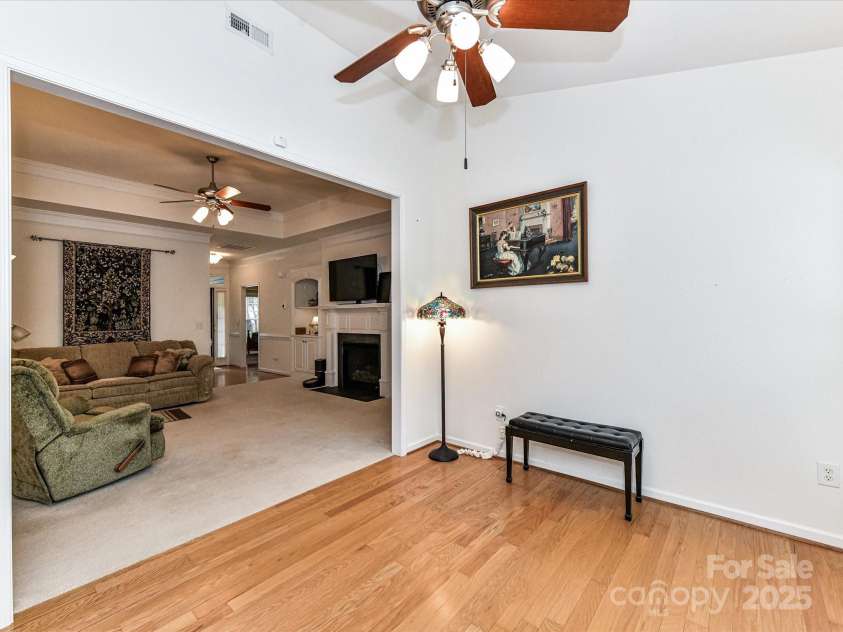 147 Wren Hill Drive, Mooresville, NC 28115.  MLS# CAR4265313, YatesRealty ID 16011. 