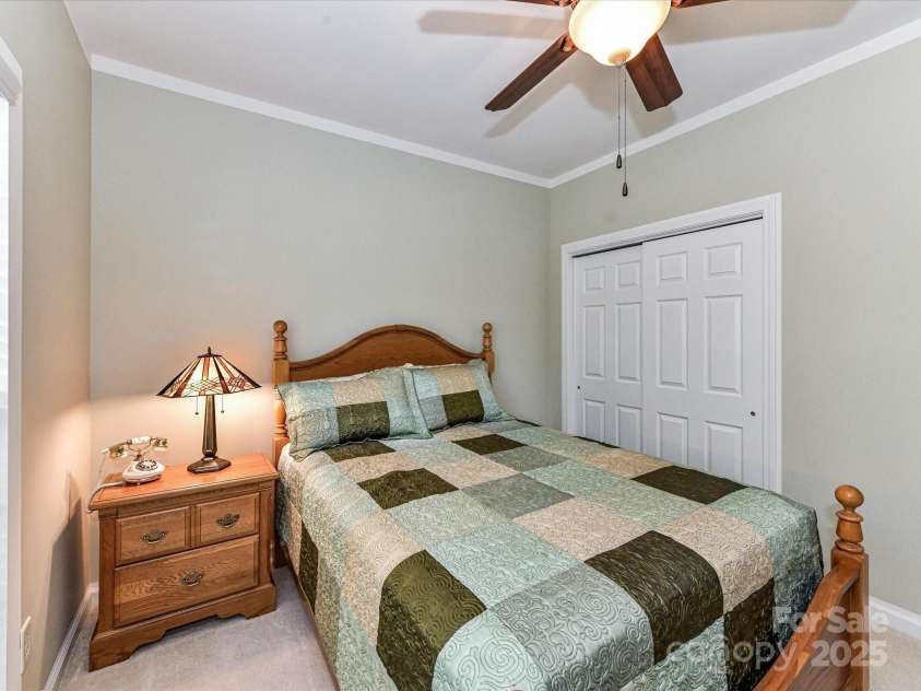 147 Wren Hill Drive, Mooresville, NC 28115.  MLS# CAR4265313, YatesRealty ID 16011. 