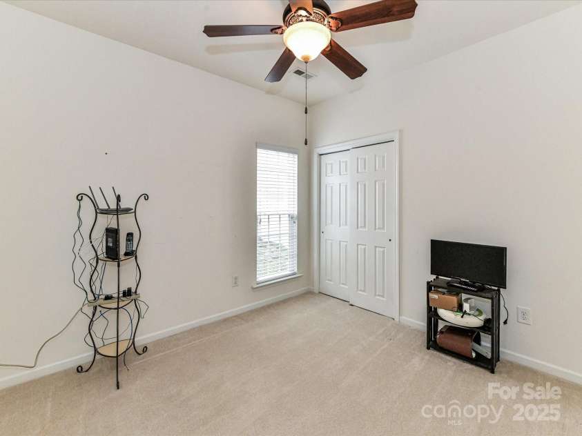 147 Wren Hill Drive, Mooresville, NC 28115.  MLS# CAR4265313, YatesRealty ID 16011. 