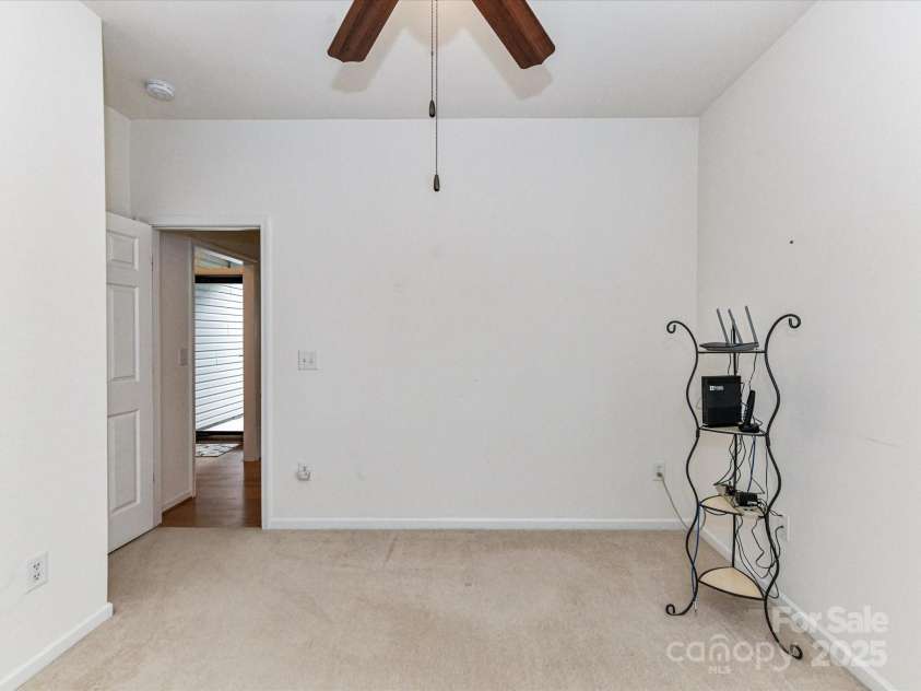 147 Wren Hill Drive, Mooresville, NC 28115.  MLS# CAR4265313, YatesRealty ID 16011. 