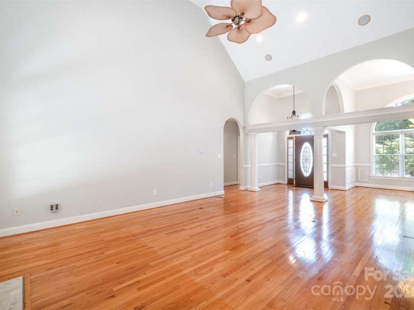 3917 Erskine Woods Drive, Bessemer City, NC 28016.  MLS# CAR4264362, YatesRealty ID 16012. 