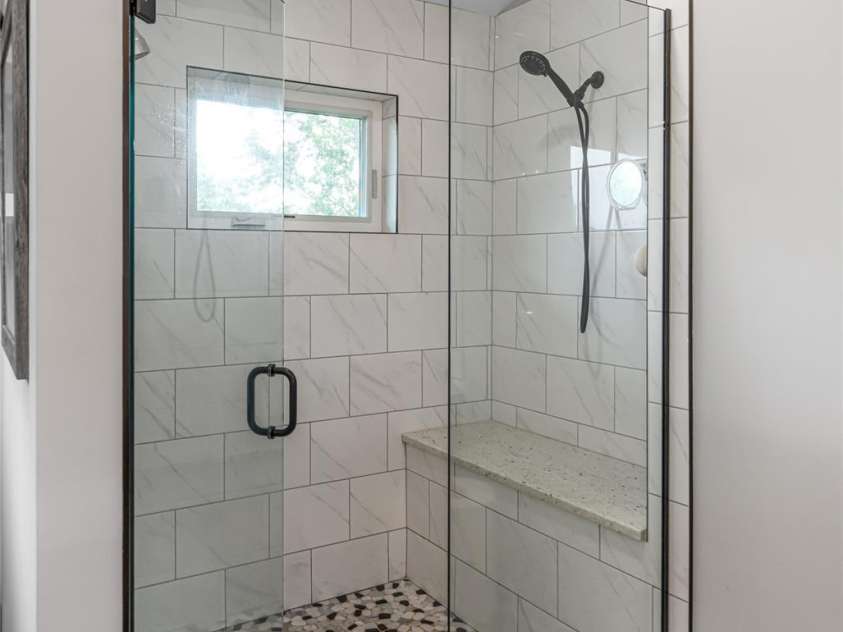 307 Hazel Mill Road, Asheville, NC 28806.  MLS# CAR4264320, YatesRealty ID 16013. 