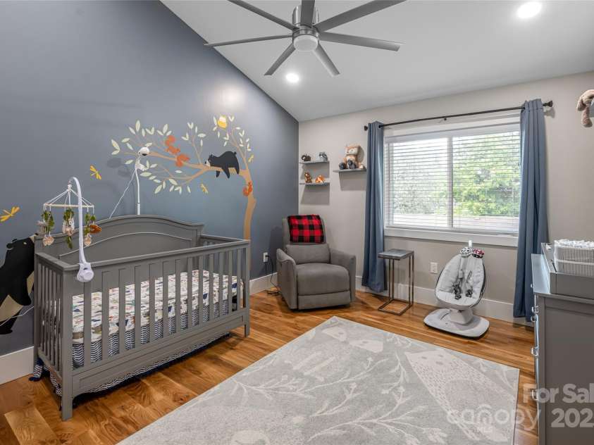 307 Hazel Mill Road, Asheville, NC 28806.  MLS# CAR4264320, YatesRealty ID 16013. 