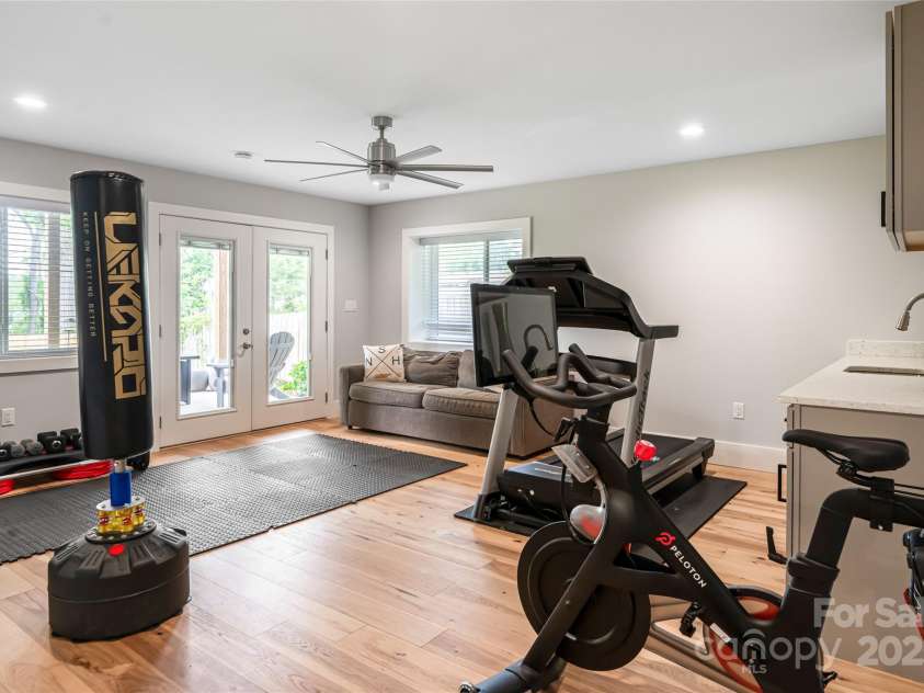 307 Hazel Mill Road, Asheville, NC 28806.  MLS# CAR4264320, YatesRealty ID 16013. 