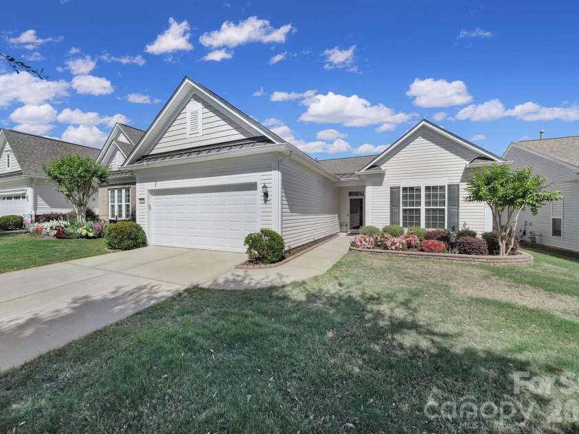 8080 Pawleys Court, Fort Mill, SC 29707.  MLS# CAR4373138, YatesRealty ID 16013. 