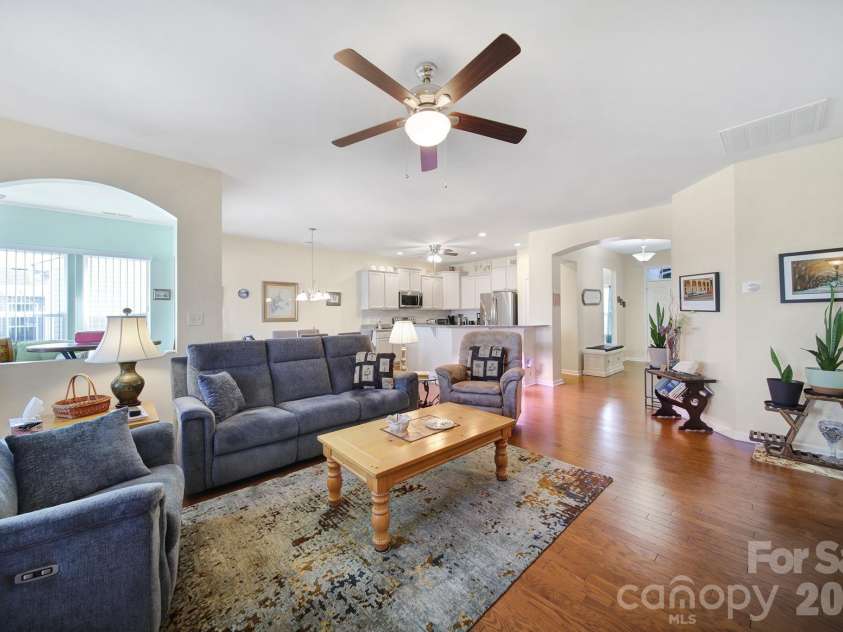 8080 Pawleys Court, Fort Mill, SC 29707.  MLS# CAR4373138, YatesRealty ID 16013. 