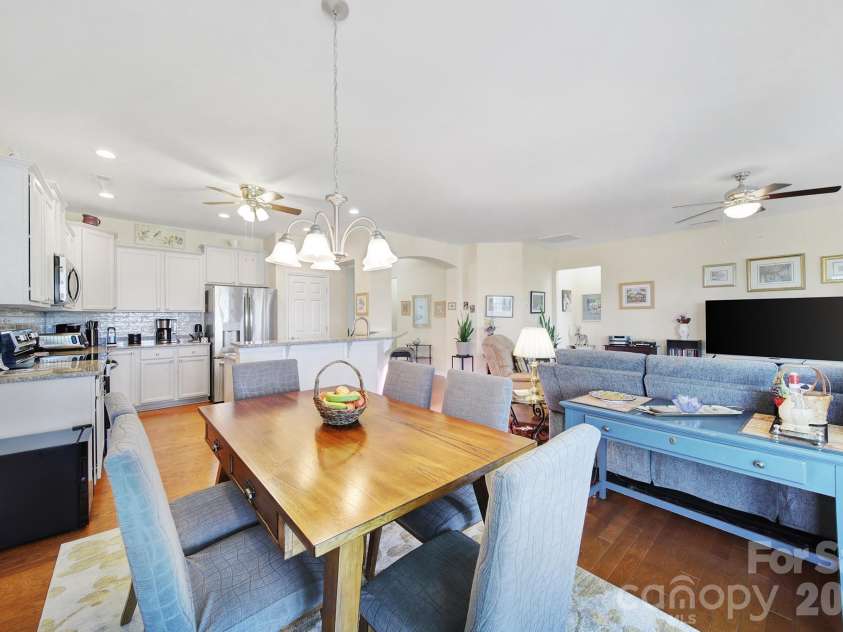 8080 Pawleys Court, Fort Mill, SC 29707.  MLS# CAR4373138, YatesRealty ID 16013. 