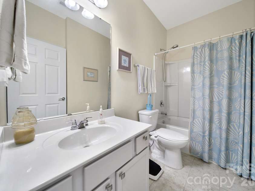8080 Pawleys Court, Fort Mill, SC 29707.  MLS# CAR4373138, YatesRealty ID 16013. 