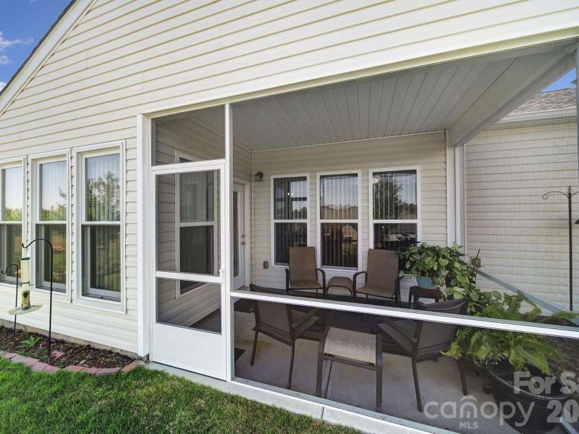 8080 Pawleys Court, Fort Mill, SC 29707.  MLS# CAR4373138, YatesRealty ID 16013. 