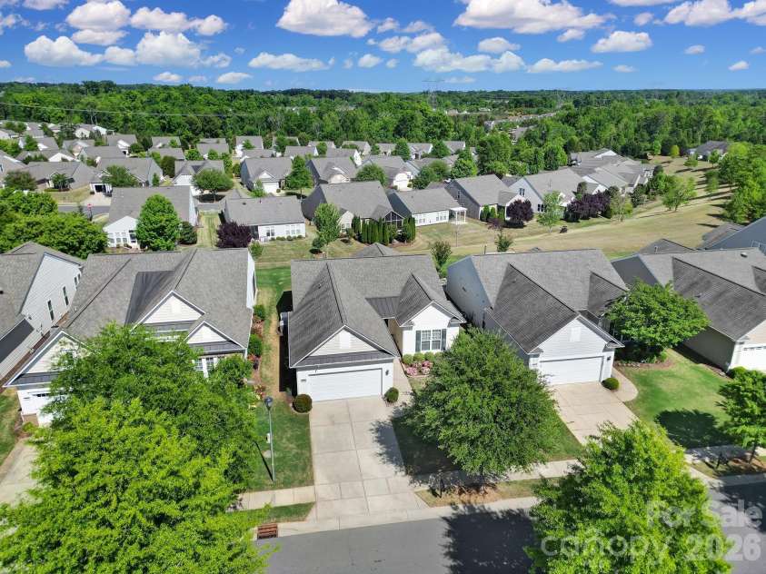 8080 Pawleys Court, Fort Mill, SC 29707.  MLS# CAR4373138, YatesRealty ID 16013. 