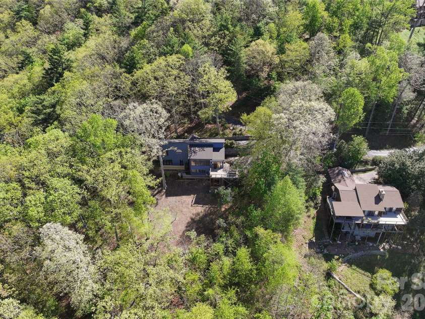 110 Crestwood Road, Asheville, NC 28804.  MLS# CAR4372619, YatesRealty ID 16015. 
