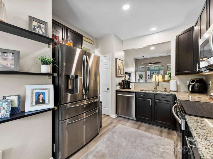 1644 Backcreek Lane, Gastonia, NC 28054.  MLS# CAR4262651, YatesRealty ID 16017. 
