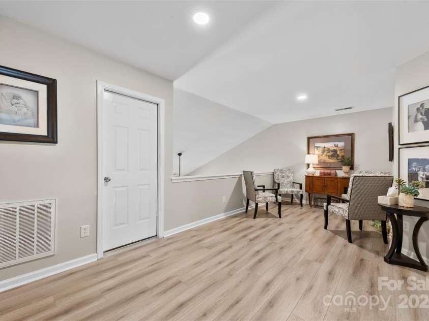 1644 Backcreek Lane, Gastonia, NC 28054.  MLS# CAR4262651, YatesRealty ID 16017. 