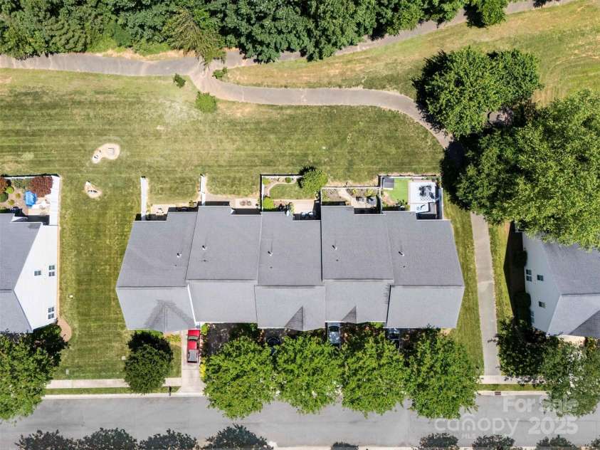 1644 Backcreek Lane, Gastonia, NC 28054.  MLS# CAR4262651, YatesRealty ID 16017. 