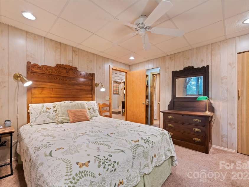 4231 Bald Creek Road, Clyde, NC 28721.  MLS# CAR4265180, YatesRealty ID 16018. 