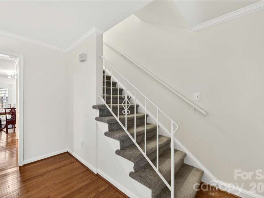 2229 Rexford Road, Charlotte, NC 28211.  MLS# CAR4390305, YatesRealty ID 1602. 