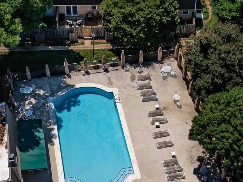 2229 Rexford Road, Charlotte, NC 28211.  MLS# CAR4390305, YatesRealty ID 1602. 