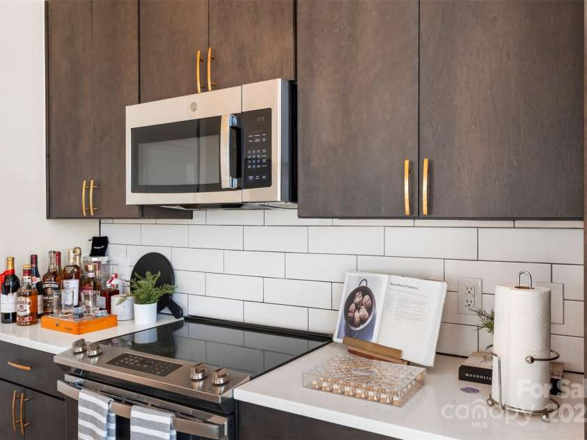 3630 Davidson Street, Charlotte, NC 28205.  MLS# CAR4304301, YatesRealty ID 1602. 