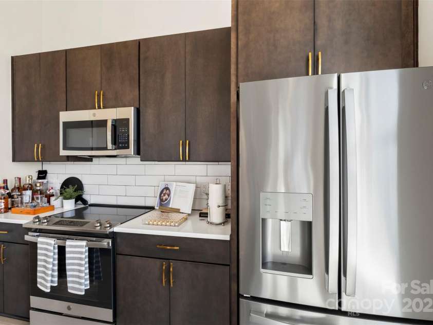 3630 Davidson Street, Charlotte, NC 28205.  MLS# CAR4304301, YatesRealty ID 1602. 