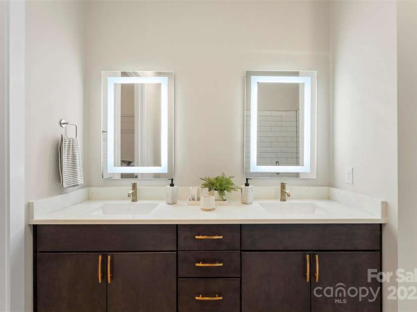 3630 Davidson Street, Charlotte, NC 28205.  MLS# CAR4304301, YatesRealty ID 1602. 