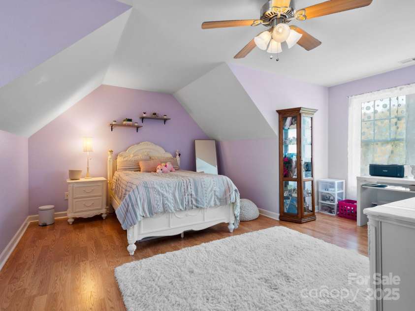 39 Sunnie Rae Lane, Candler, NC 28715.  MLS# CAR4211201, YatesRealty ID 1602. Bedroom 3