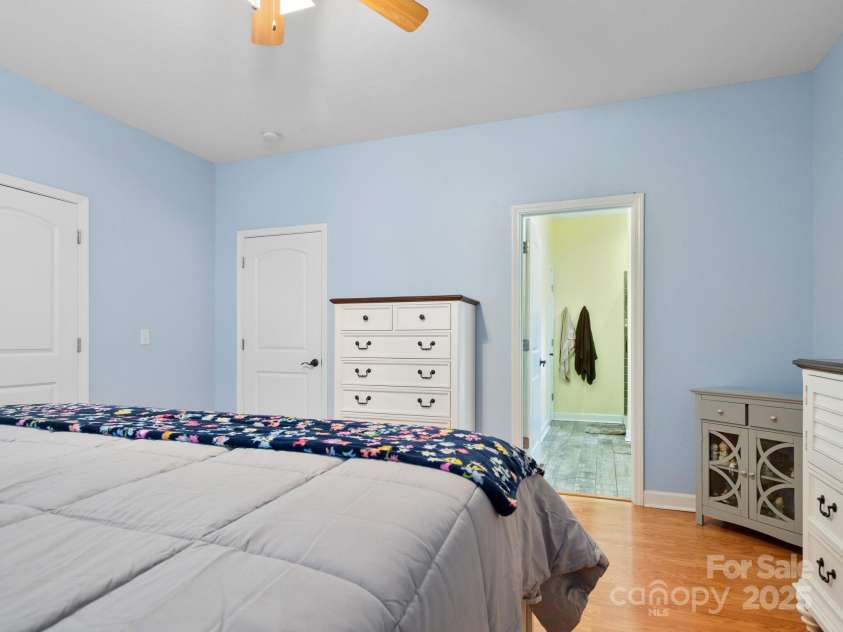 39 Sunnie Rae Lane, Candler, NC 28715.  MLS# CAR4211201, YatesRealty ID 1602. Master