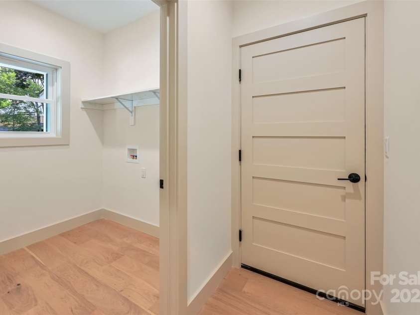 30 Sand Hill Road, Asheville, NC 28806.  MLS# CAR4265275, YatesRealty ID 16020. Access to garage and main level laundry