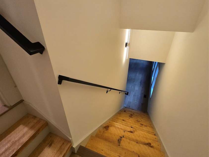 30 Sand Hill Road, Asheville, NC 28806.  MLS# CAR4265275, YatesRealty ID 16020. Stairs to lower level