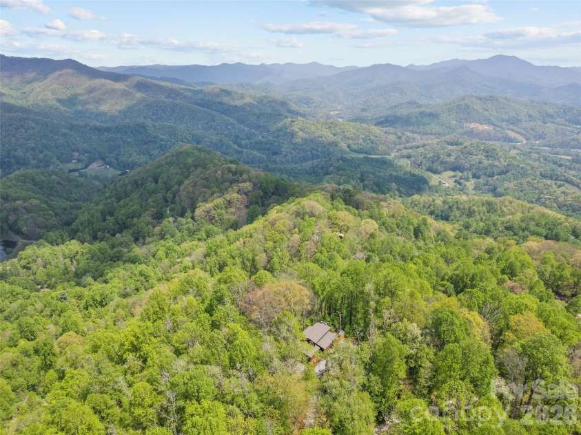 2863 Heath Peak Road, Waynesville, NC 28785.  MLS# CAR4374933, YatesRealty ID 16022. 