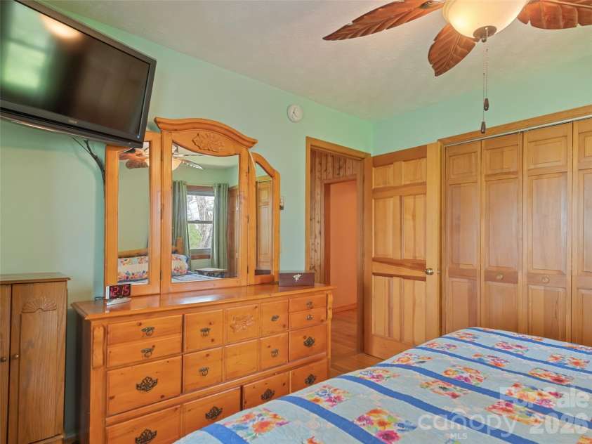 2863 Heath Peak Road, Waynesville, NC 28785.  MLS# CAR4374933, YatesRealty ID 16022. 