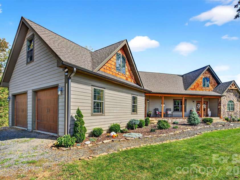 515 Marble Mine Road, Bakersville, NC 28705.  MLS# CAR4374964, YatesRealty ID 16023. 