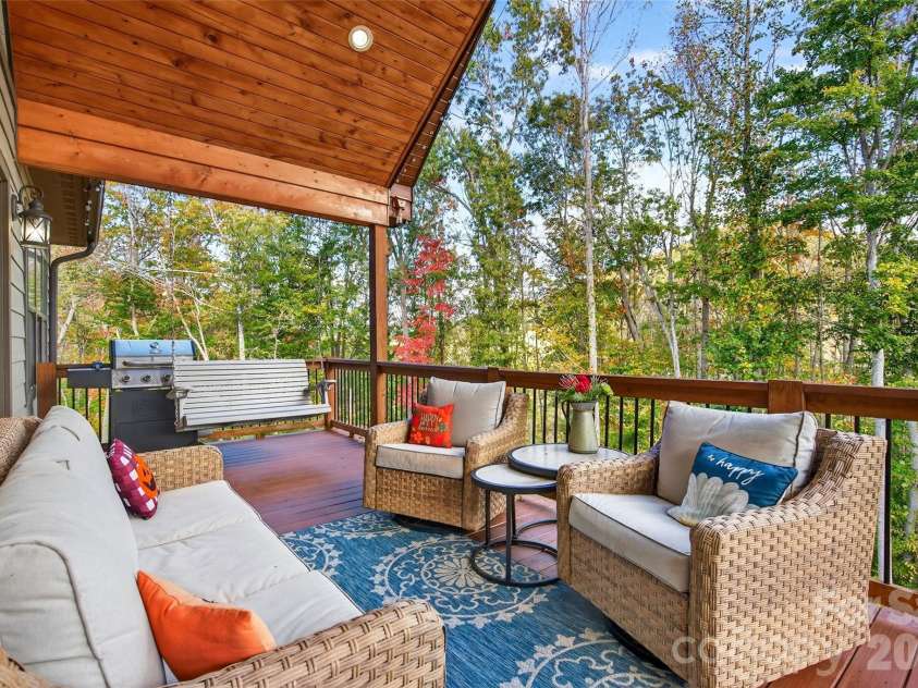515 Marble Mine Road, Bakersville, NC 28705.  MLS# CAR4374964, YatesRealty ID 16023. 