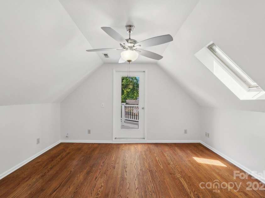 545 Dilworth Mews Court, Charlotte, NC 28203.  MLS# CAR4237335, YatesRealty ID 16023. Bedroom 3 with full bath and great storage