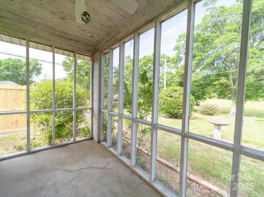 1468 Hilltop Street, Albemarle, NC 28001.  MLS# CAR4255051, YatesRealty ID 16024. 