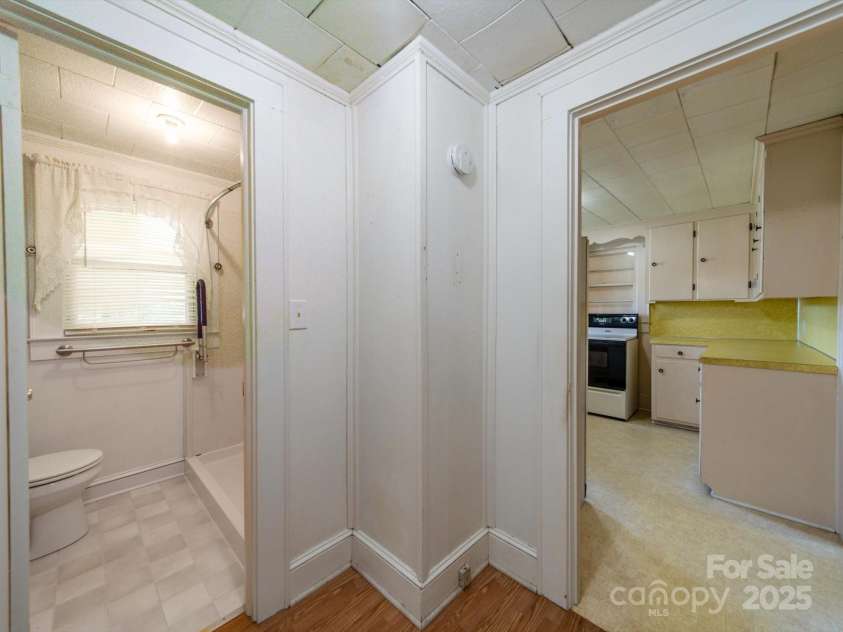 1468 Hilltop Street, Albemarle, NC 28001.  MLS# CAR4255051, YatesRealty ID 16024. 